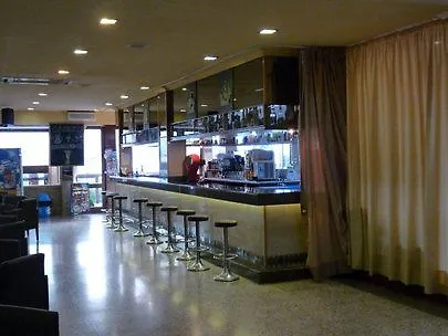 环球大酒店 3* 罗萨斯